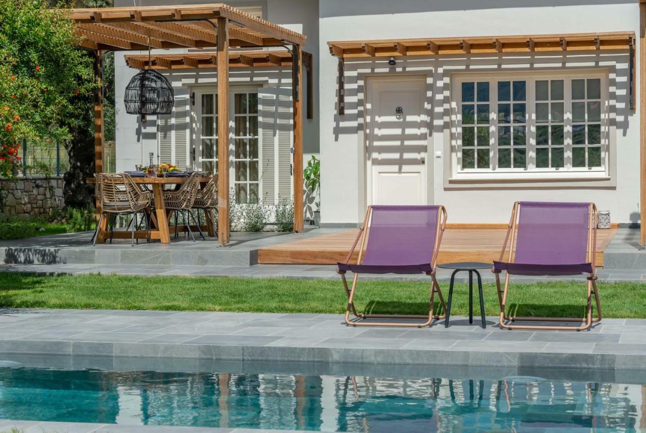 Leeda'S Cottages Lithakia  ภายนอก รูปภาพ